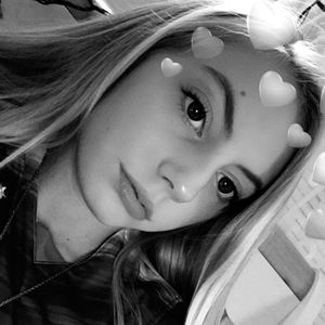 Meet your Posher, Alivia